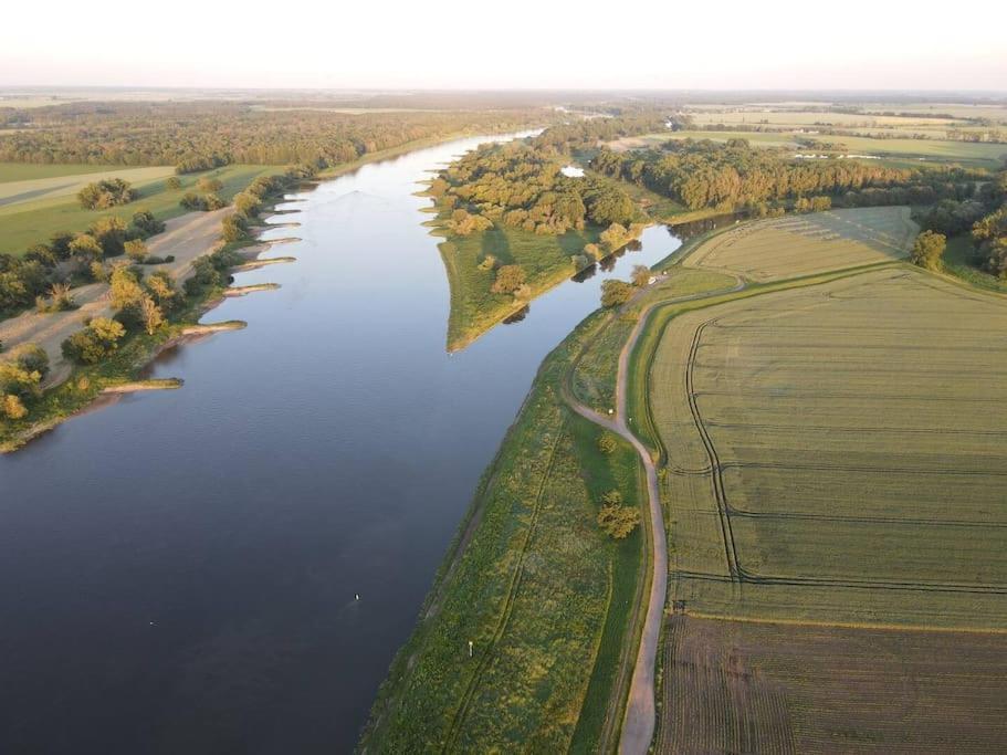 Ferienwohnung Boerdeblick Barby Luaran gambar