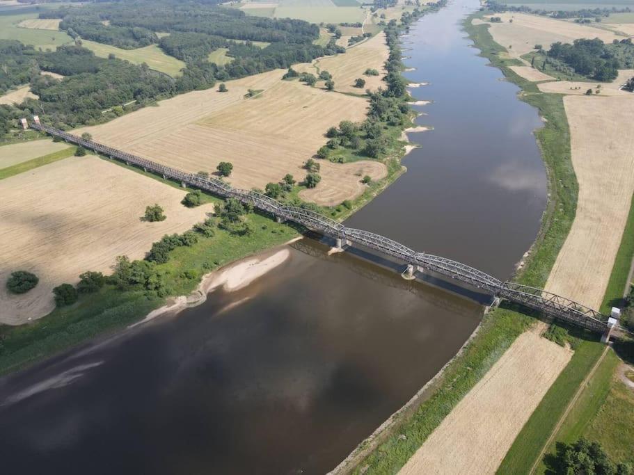 Ferienwohnung Boerdeblick Barby Luaran gambar